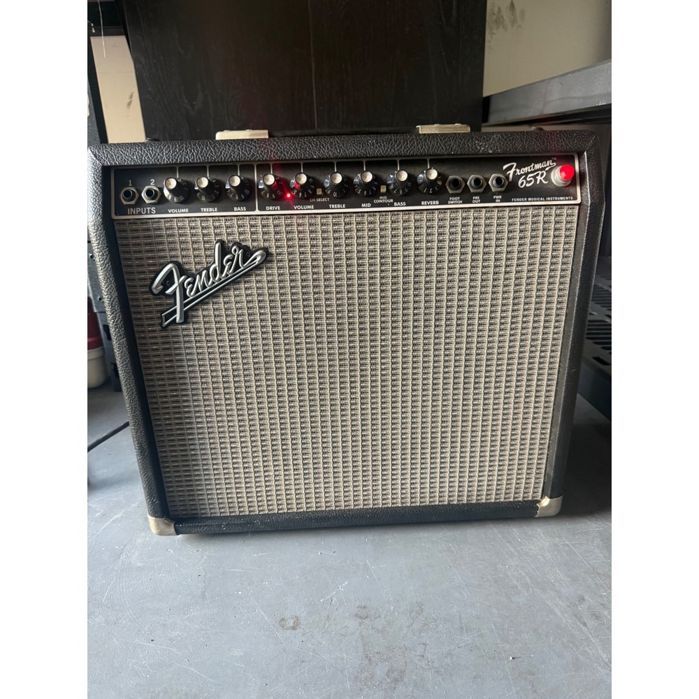Fender Frontman 65R Guitar Combo Amplifier 65W Type PR 557 Black Silver